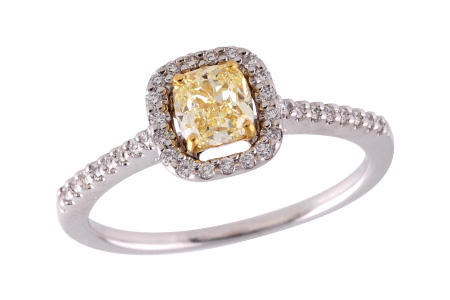 K300-36762: LDR .77 FANCY LGT YELL DIA .95 TW (GIA1279297180)