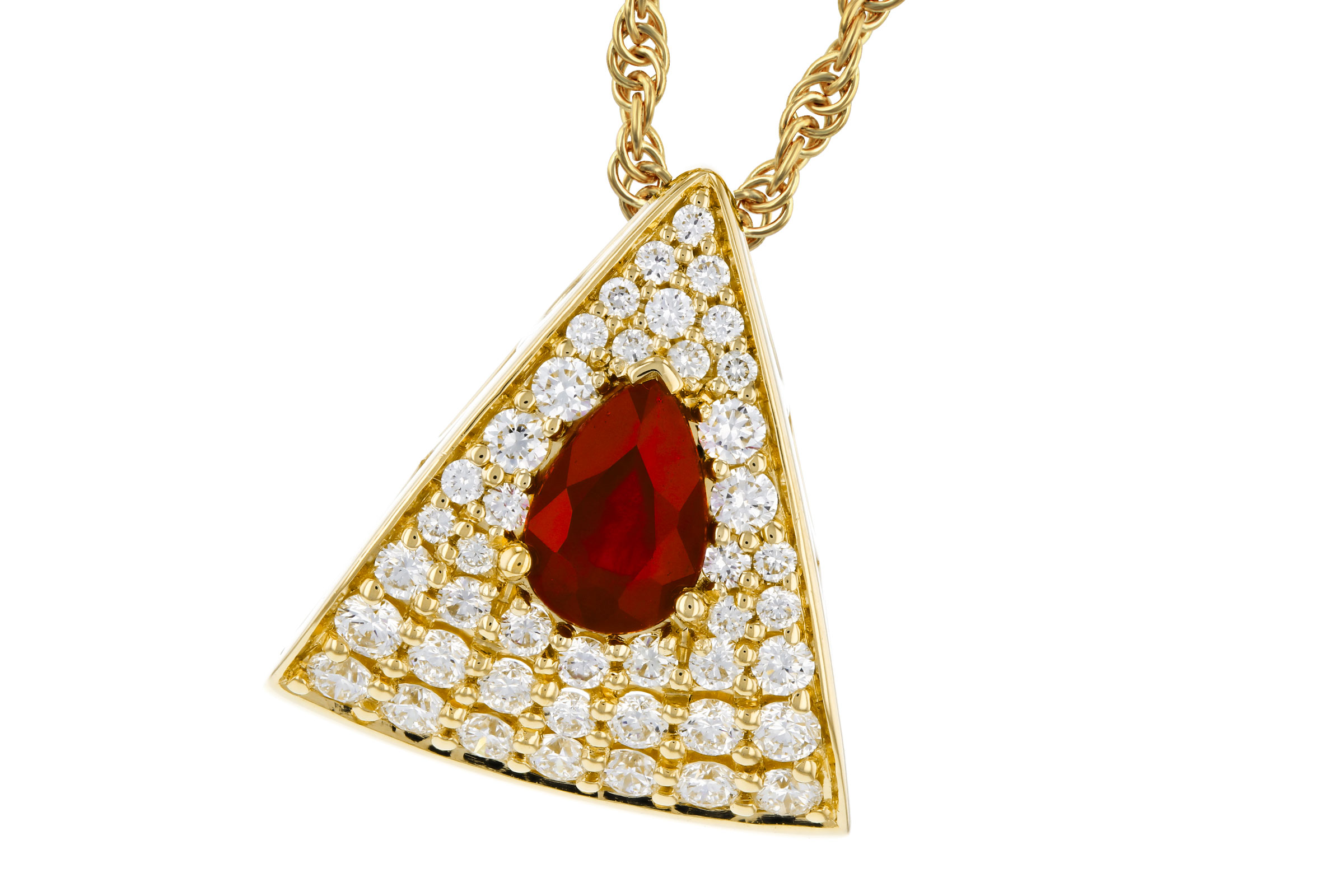 H303-11353: NECKLACE .46 RUBY .80 TGW (6x4MM RU)